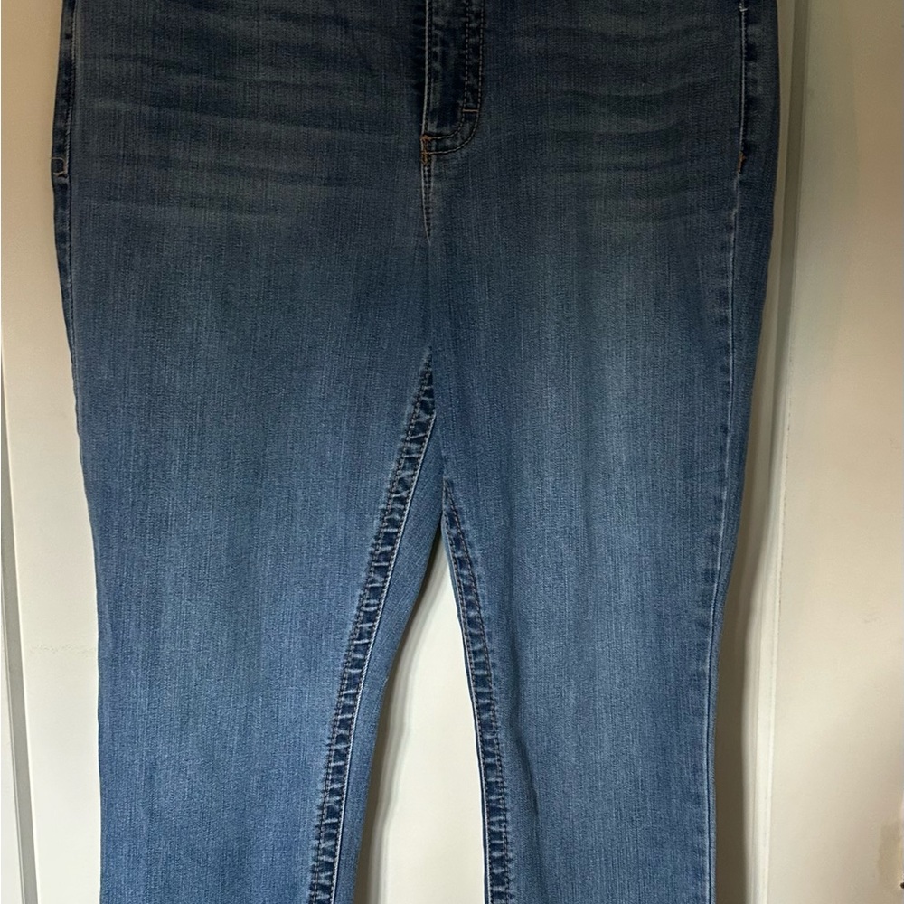 Seven 7 Jeans - Picture 4 of 5